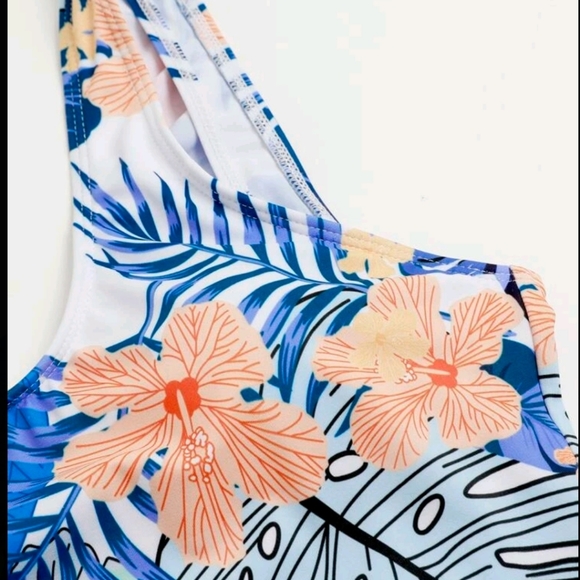 Tropical print one piece swimsuit women' - Picture 6 of 10